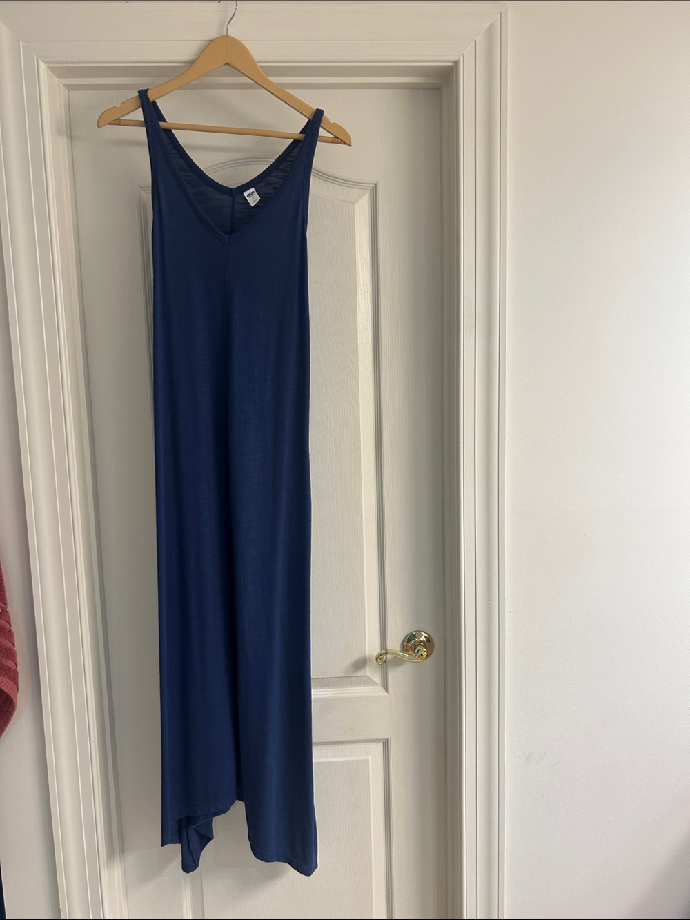 Old Navy Navy V-Neck Sleeveless Maxi Dress